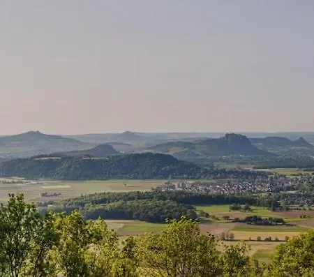 Uebernachtungen 75 M2 Grosser Parkplatz Wlan 1 Stock Im Haus Appartement Talheim (Tuttlingen)